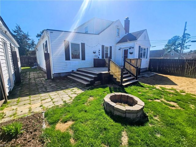 3776 Wayne CIR, Norfolk, VA 23513