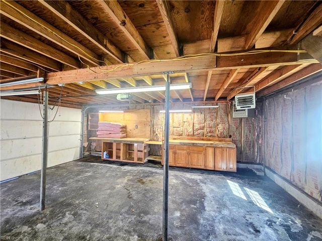 3776 Wayne CIR, Norfolk, VA 23513