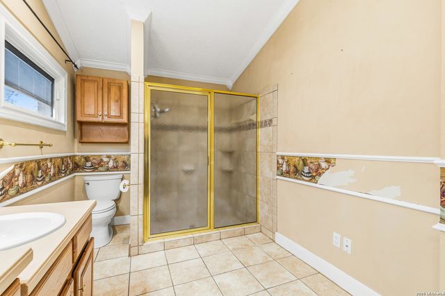 3325 SHERWIN DR, Schertz, TX 78108