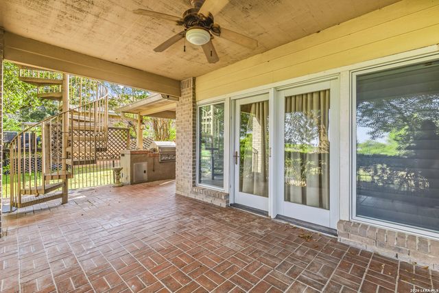 3325 SHERWIN DR, Schertz, TX 78108