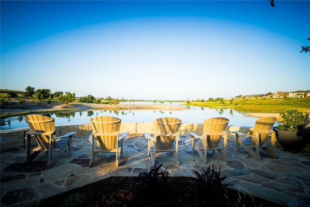 175 Summer Rain Way, Newark, TX 76071