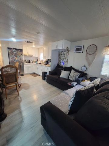 100 W Midway 115, Anaheim, CA 92805