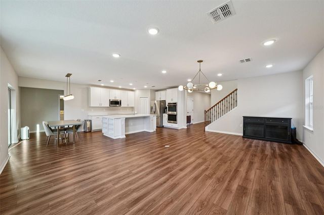 11486 JUNE BRIAR LOOP, San Antonio, FL 33576