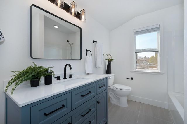 5120 Rabeneck Way, Fair Oaks, CA 95628