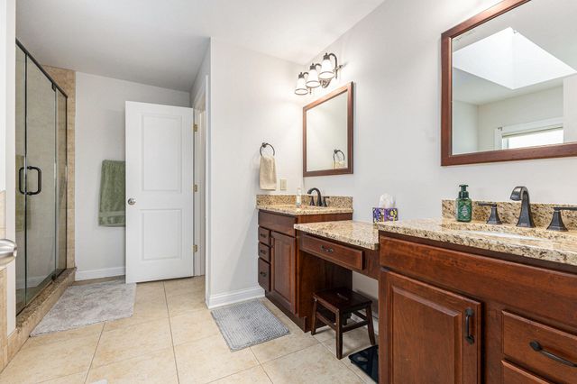 109 Leicester Road, Munster, IN 46321