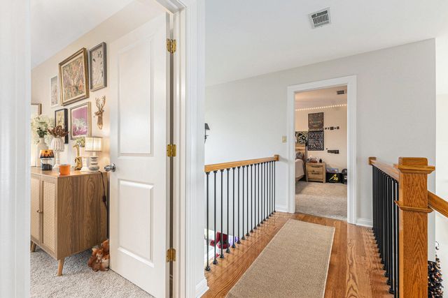 109 Leicester Road, Munster, IN 46321