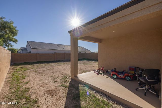 8269 W RUSHMORE Way, Florence, AZ 85132