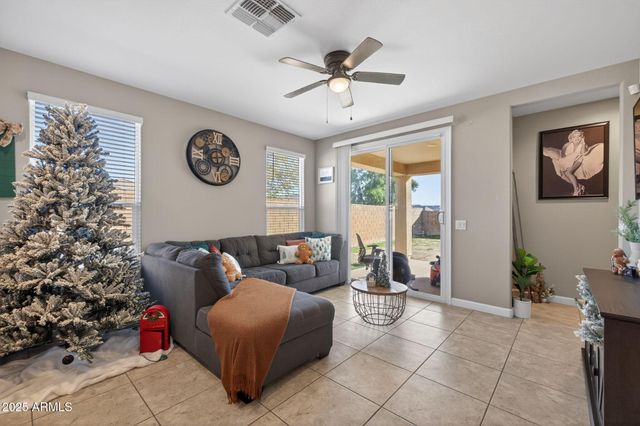 8269 W RUSHMORE Way, Florence, AZ 85132