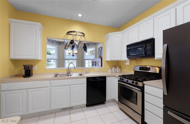 2492 Crimson Drive, Westlake, OH 44145