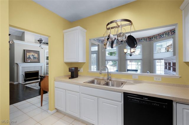 2492 Crimson Drive, Westlake, OH 44145