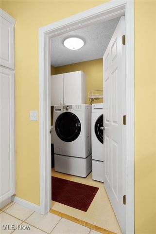 2492 Crimson Drive, Westlake, OH 44145