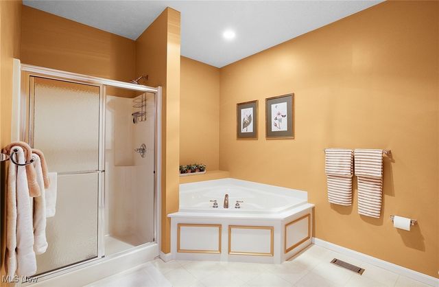 2492 Crimson Drive, Westlake, OH 44145