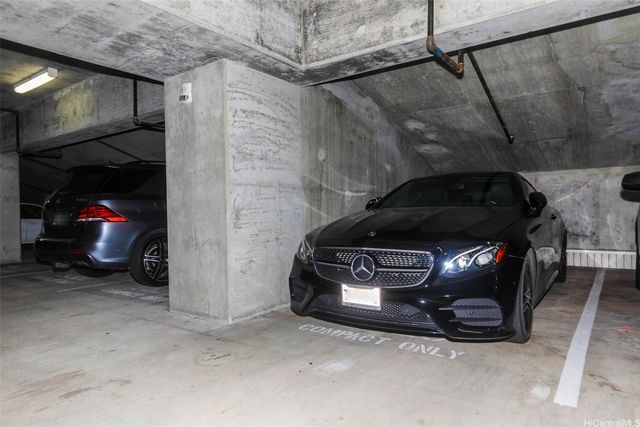 1837 Kalakaua Avenue 1102, Honolulu, HI 96815