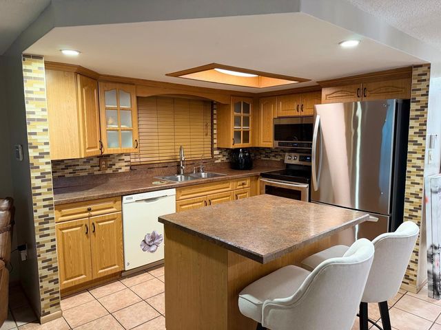 9236 GRAY FOX, Port Richey, FL 34668