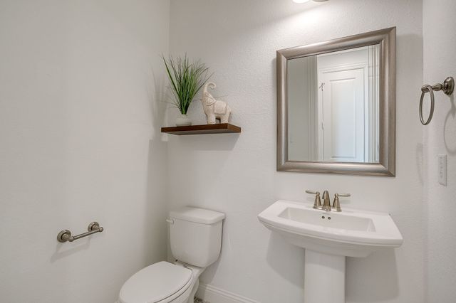 1800 Shade Tree Street, Fort Worth, TX 76008