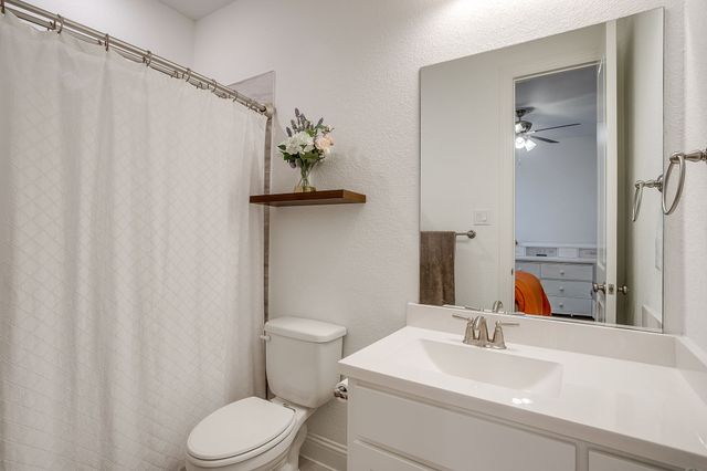 1800 Shade Tree Street, Fort Worth, TX 76008