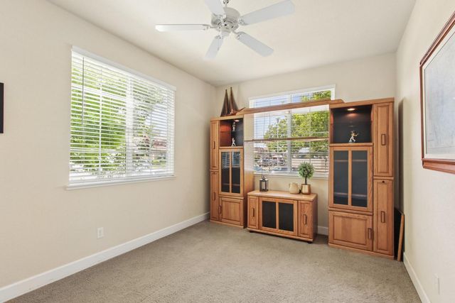7708 Ocean Park Dr, Antelope, CA 95843