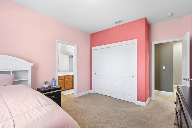 7708 Ocean Park Dr, Antelope, CA 95843