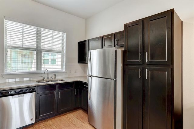 2400 Louis Henna BLVD 305, Round Rock, TX 78664