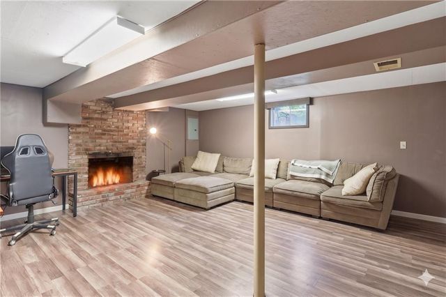 2905 Linden Road, Kansas City, KS 66106