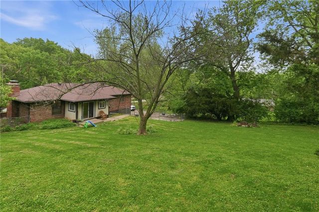 2905 Linden Road, Kansas City, KS 66106