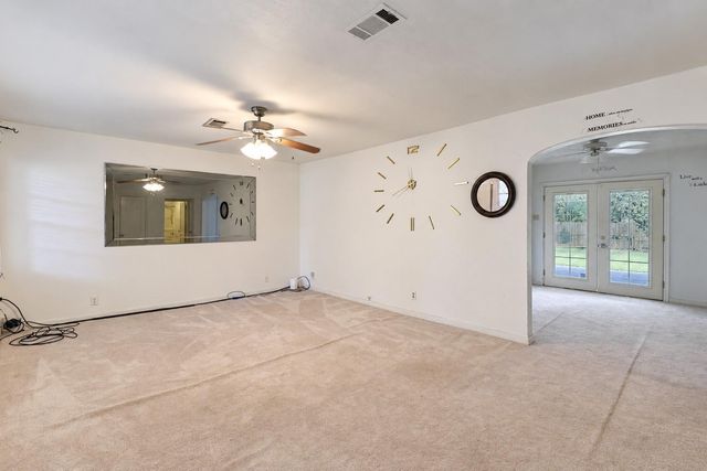 1303 Lake Road, La Marque, TX 77568