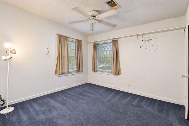 1303 Lake Road, La Marque, TX 77568