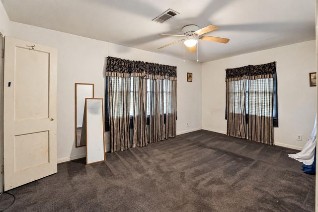 1303 Lake Road, La Marque, TX 77568