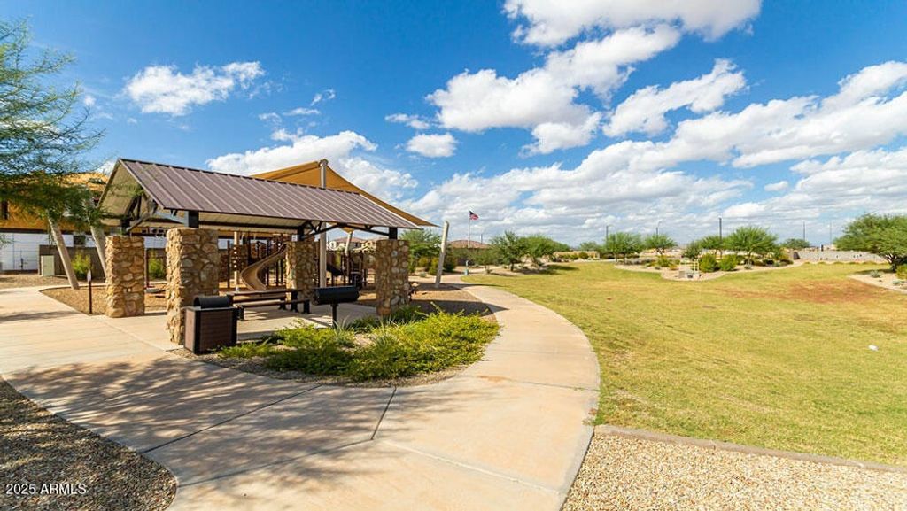 Image 7 of property listing at 24095 N 146TH Avenue, Surprise, AZ 85387