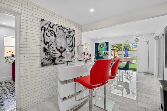 449 SW 4th Avenue, Boynton Beach, FL 33435