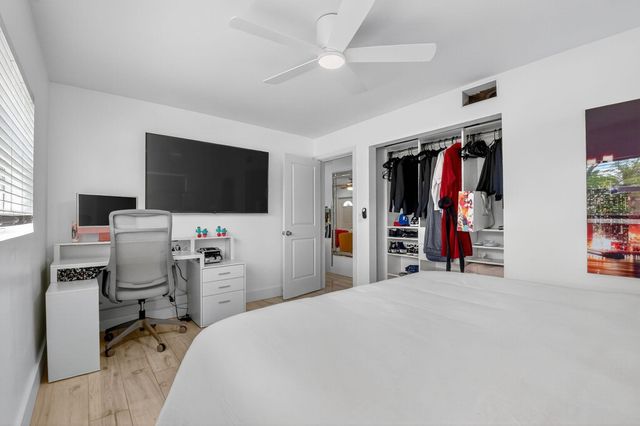 449 SW 4th Avenue, Boynton Beach, FL 33435