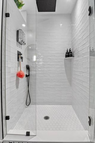 449 SW 4th Avenue, Boynton Beach, FL 33435