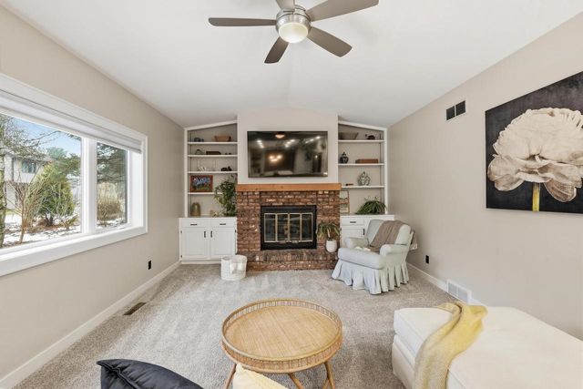 5 Ramsgate Circle, Madison, WI 53717