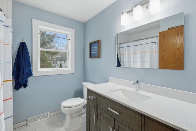 5 Ramsgate Circle, Madison, WI 53717