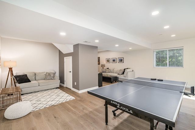 1 Villagrande Boulevard, Fort Thomas, KY 41075