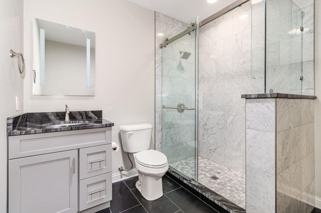 1 Villagrande Boulevard, Fort Thomas, KY 41075