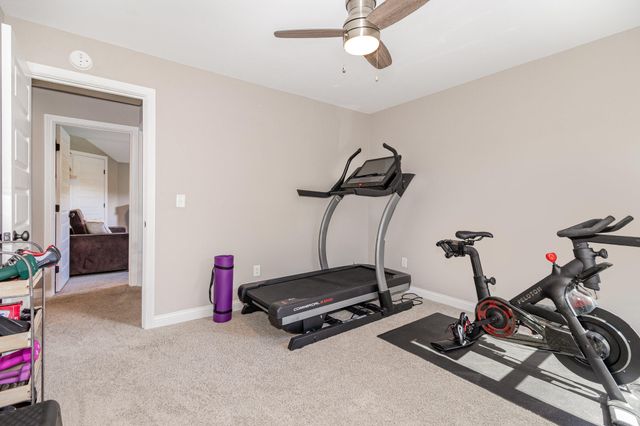 1 Villagrande Boulevard, Fort Thomas, KY 41075