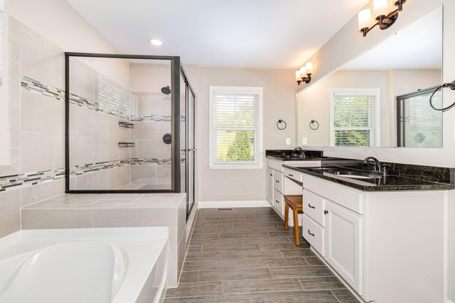 1 Villagrande Boulevard, Fort Thomas, KY 41075