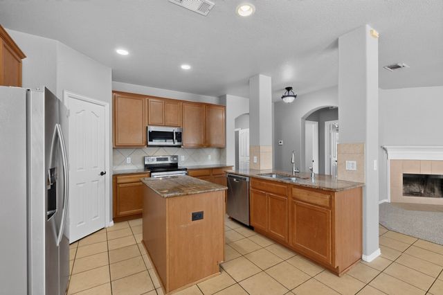 3622 Hershal Drive, Midlothian, TX 76065