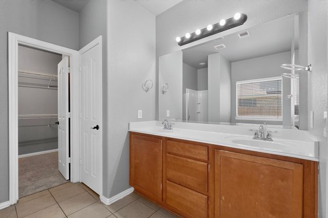 3622 Hershal Drive, Midlothian, TX 76065