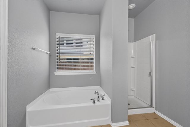 3622 Hershal Drive, Midlothian, TX 76065