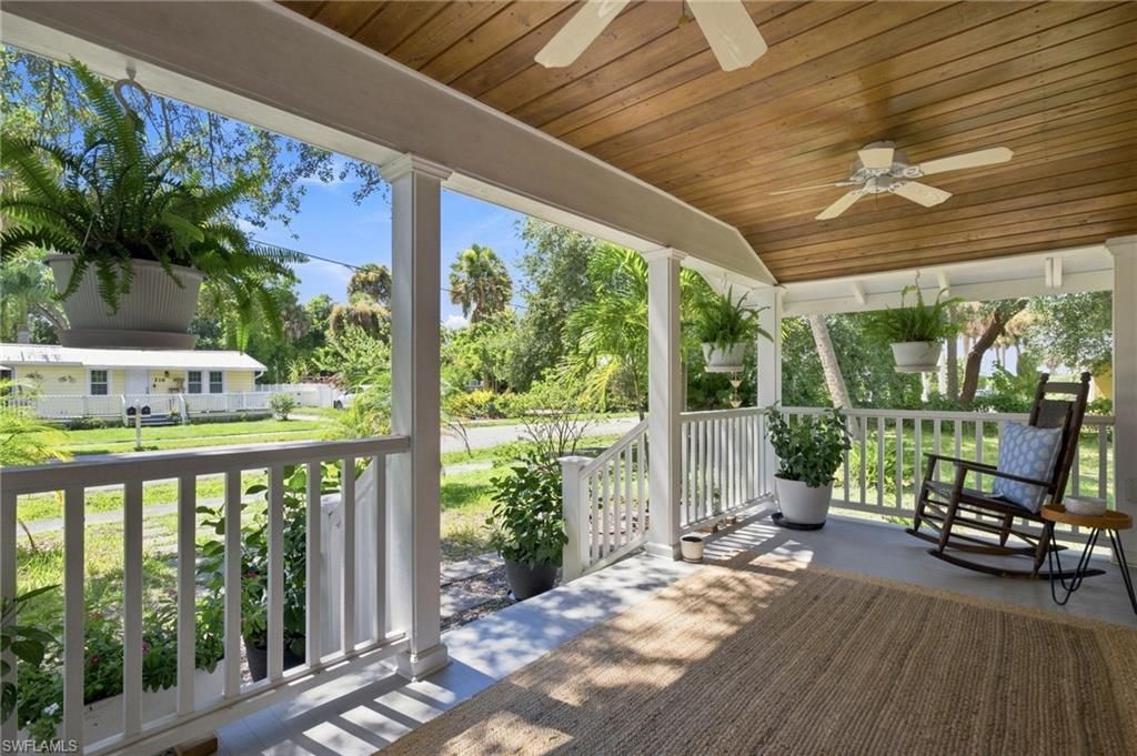 215 Granada BLVD, FORT MYERS, FL 33905 — photo 3