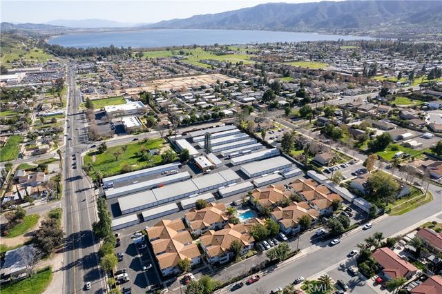 16377 Lakeshore 6K, Lake Elsinore, CA 92530