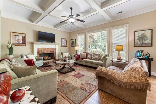 2116 Ector Place NW, Kennesaw, GA 30152