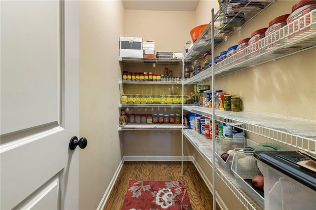 2116 Ector Place NW, Kennesaw, GA 30152
