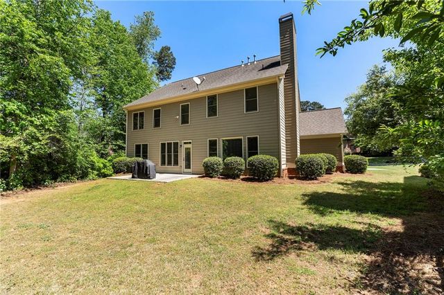 2116 Ector Place NW, Kennesaw, GA 30152