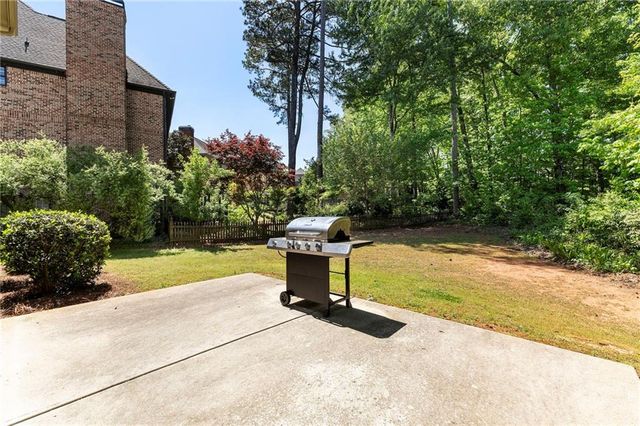 2116 Ector Place NW, Kennesaw, GA 30152