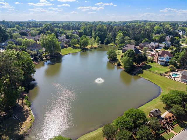 2116 Ector Place NW, Kennesaw, GA 30152