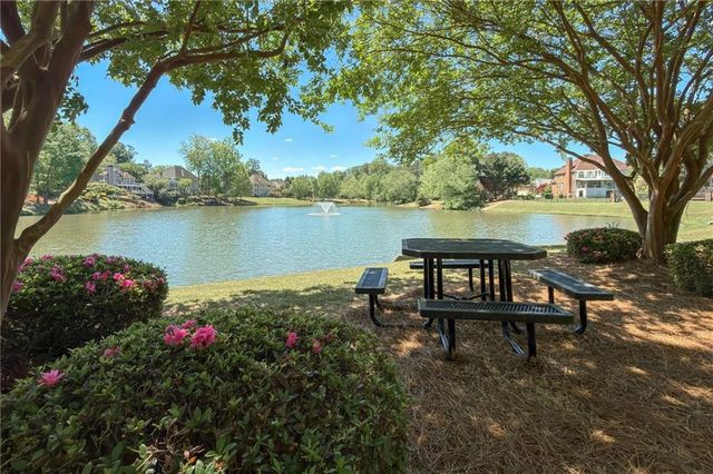 2116 Ector Place NW, Kennesaw, GA 30152