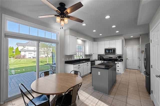3424 Sonoma Way, Avon, OH 44011